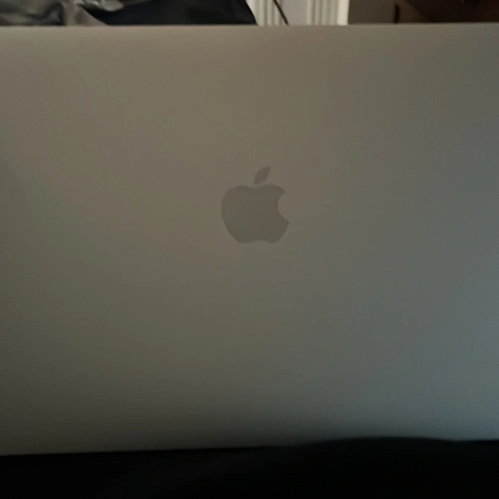 MacBook Air with Damaged Screen